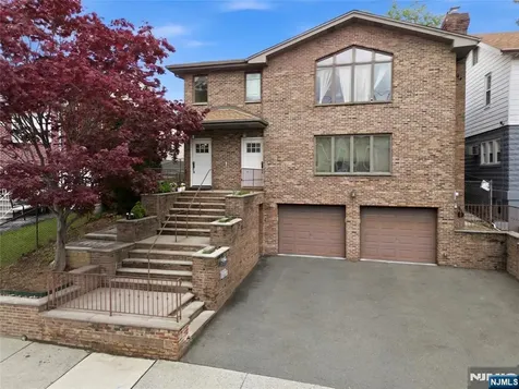 767 Kingsland Avenue Ridgefield NJ 07657