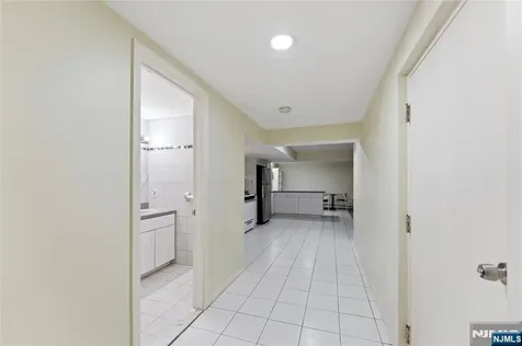 767 Kingsland Avenue Ridgefield NJ 07657