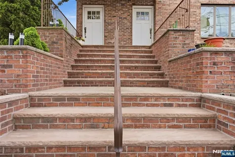 767 Kingsland Avenue Ridgefield NJ 07657