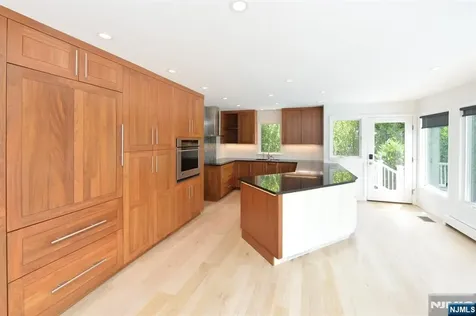 17 Forest Lake Drive West Milford NJ 07421