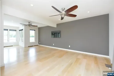17 Forest Lake Drive West Milford NJ 07421