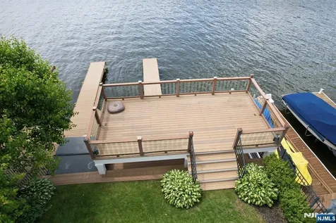 17 Forest Lake Drive West Milford NJ 07421