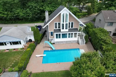 17 Forest Lake Drive West Milford NJ 07421