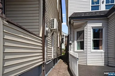 94 Manchester Avenue Paterson NJ 07502