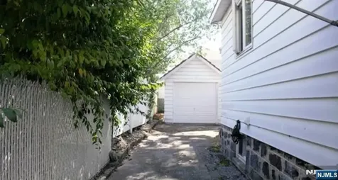 524 Oregon Avenue Cliffside Park NJ 07010
