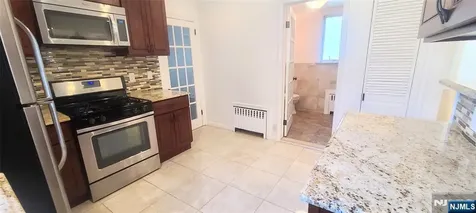 524 Oregon Avenue Cliffside Park NJ 07010