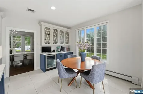 70 Mcelroy Avenue Fort Lee NJ 07024