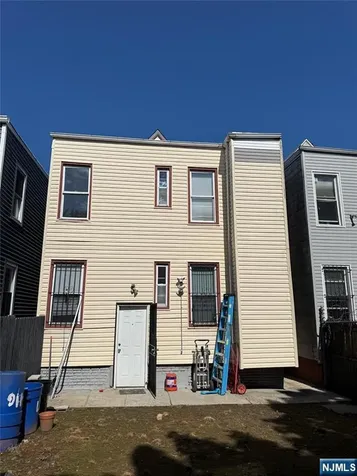 416 15th Street Newark NJ 07103