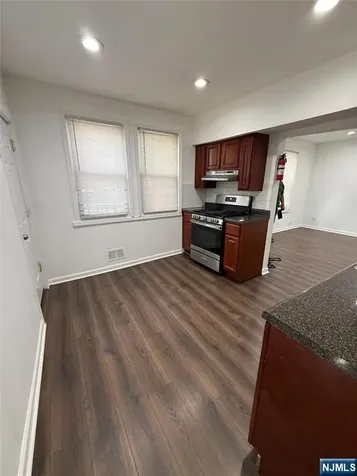 416 15th Street Newark NJ 07103