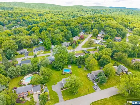 55 Marcia Road Ringwood NJ 07456