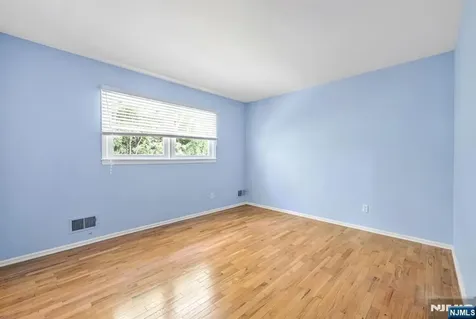 37 Wolfe Drive Wanaque NJ 07465