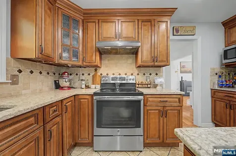 949 Rockport Road Hackettstown NJ 07840