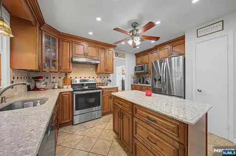 949 Rockport Road Hackettstown NJ 07840