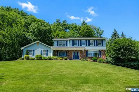 949 Rockport Road Hackettstown NJ 07840