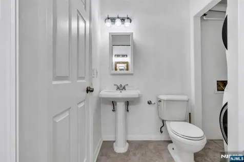 82 Stonyridge Drive Lincoln Park Borough NJ 07035