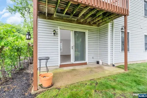 82 Stonyridge Drive Lincoln Park Borough NJ 07035