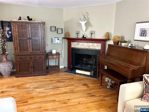 A7 Long Hill Little Falls NJ 07424