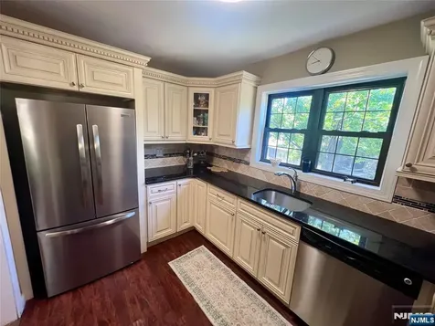 A7 Long Hill Little Falls NJ 07424