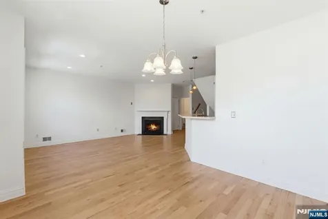 131 Brittany Court Clifton NJ 07013