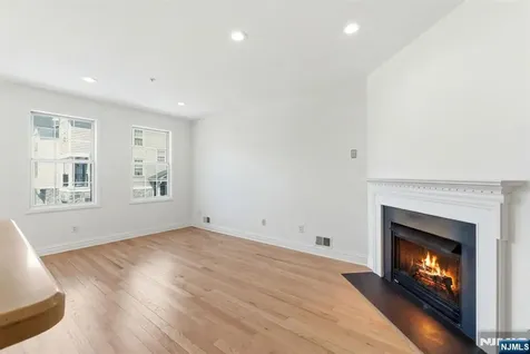 131 Brittany Court Clifton NJ 07013