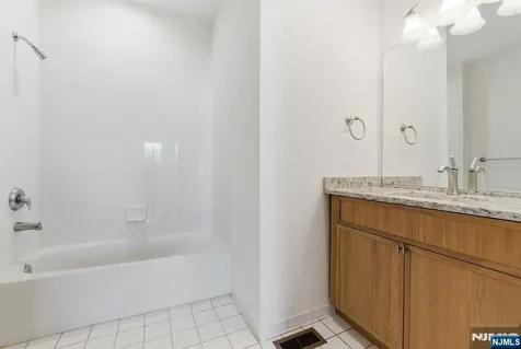 131 Brittany Court Clifton NJ 07013