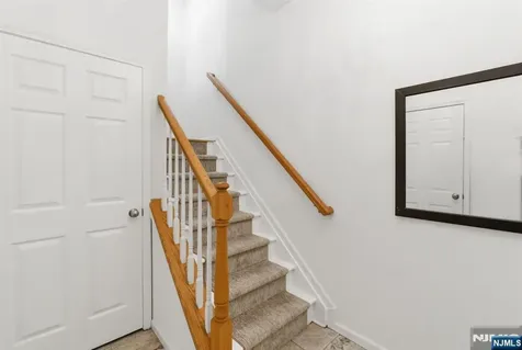 131 Brittany Court Clifton NJ 07013