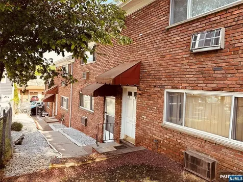 162 Spring Street Orange NJ 07050