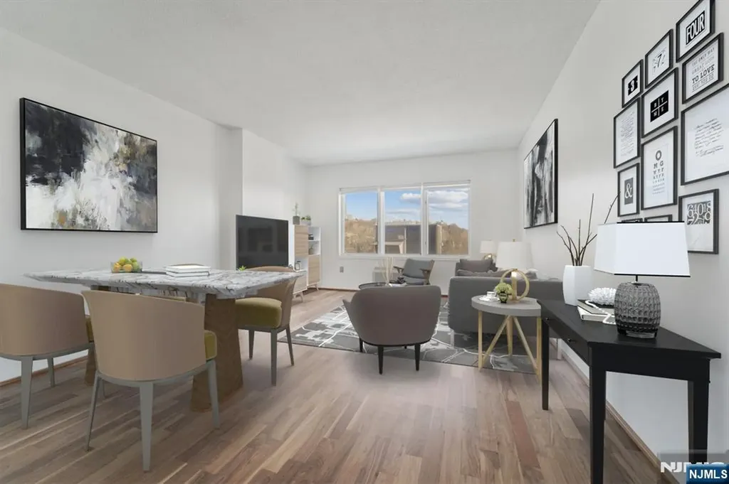 110 City Place Edgewater NJ 07020