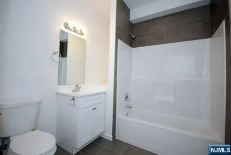 754 Paterson Avenue East Rutherford NJ 07073