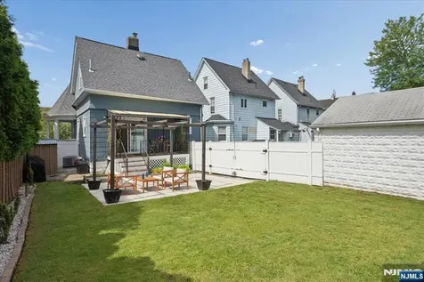 277 Grove Street East Rutherford NJ 07073