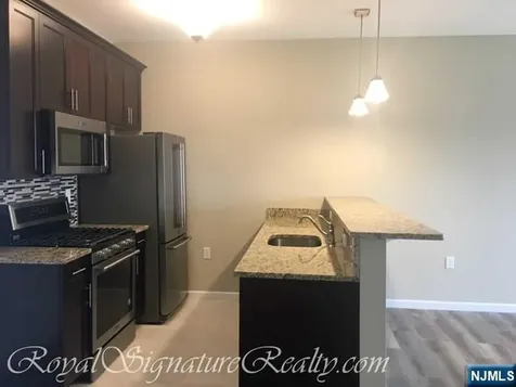 62 Bergen Turnpike Ridgefield Park NJ 07660