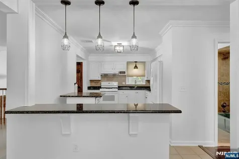 27 Shady Terrace Wayne NJ 07470