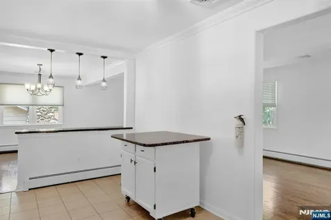 27 Shady Terrace Wayne NJ 07470