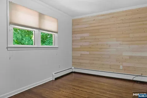 27 Shady Terrace Wayne NJ 07470