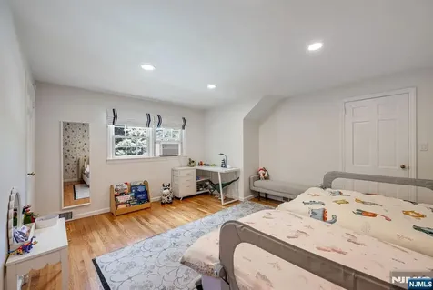 496 Lincoln Avenue Ridgewood NJ 07450