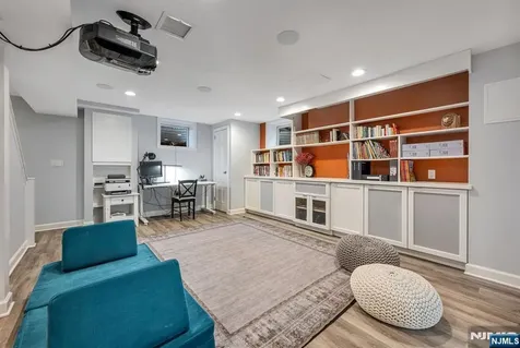 496 Lincoln Avenue Ridgewood NJ 07450
