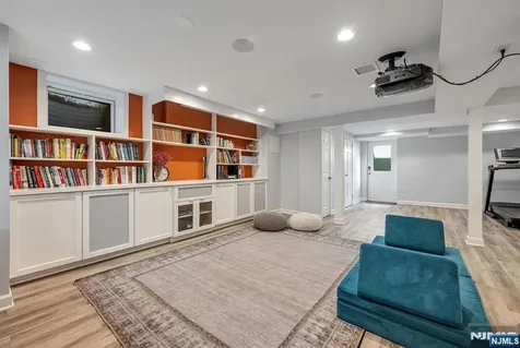 496 Lincoln Avenue Ridgewood NJ 07450