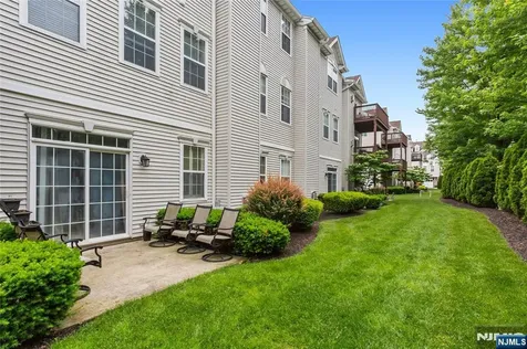 28 Devonshire Drive Clifton NJ 07013