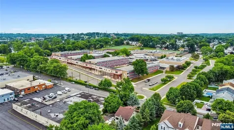 28 Devonshire Drive Clifton NJ 07013