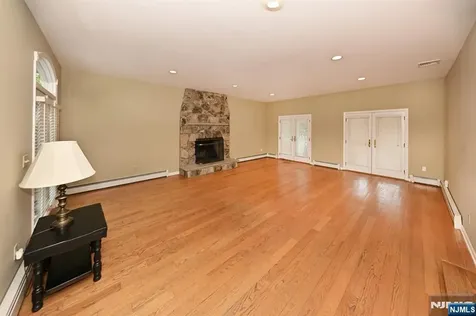 50 Midland Avenue Wyckoff NJ 07481