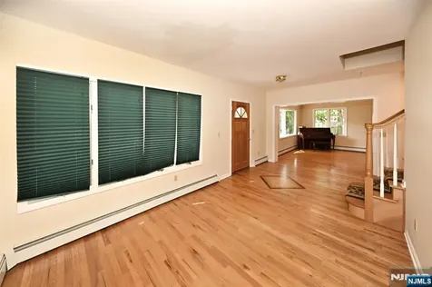 50 Midland Avenue Wyckoff NJ 07481