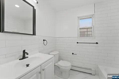 816 W Grand Street Elizabeth NJ 07202