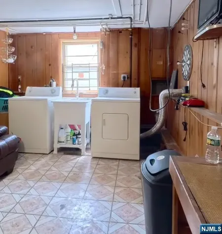 176 Mount Pleasant Avenue West Orange NJ 07052