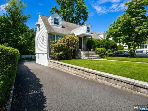 176 Mount Pleasant Avenue West Orange NJ 07052