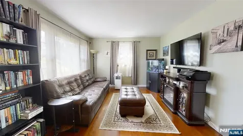 176 Mount Pleasant Avenue West Orange NJ 07052