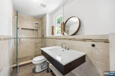 129 Palisade Avenue Cresskill NJ 07626
