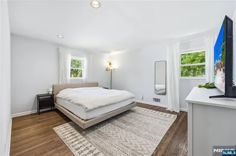 129 Palisade Avenue Cresskill NJ 07626