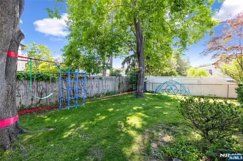 129 Palisade Avenue Cresskill NJ 07626