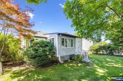 129 Palisade Avenue Cresskill NJ 07626