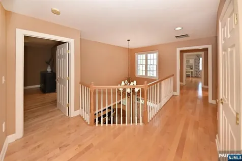 3 Schindler Court Upper Saddle River NJ 07458
